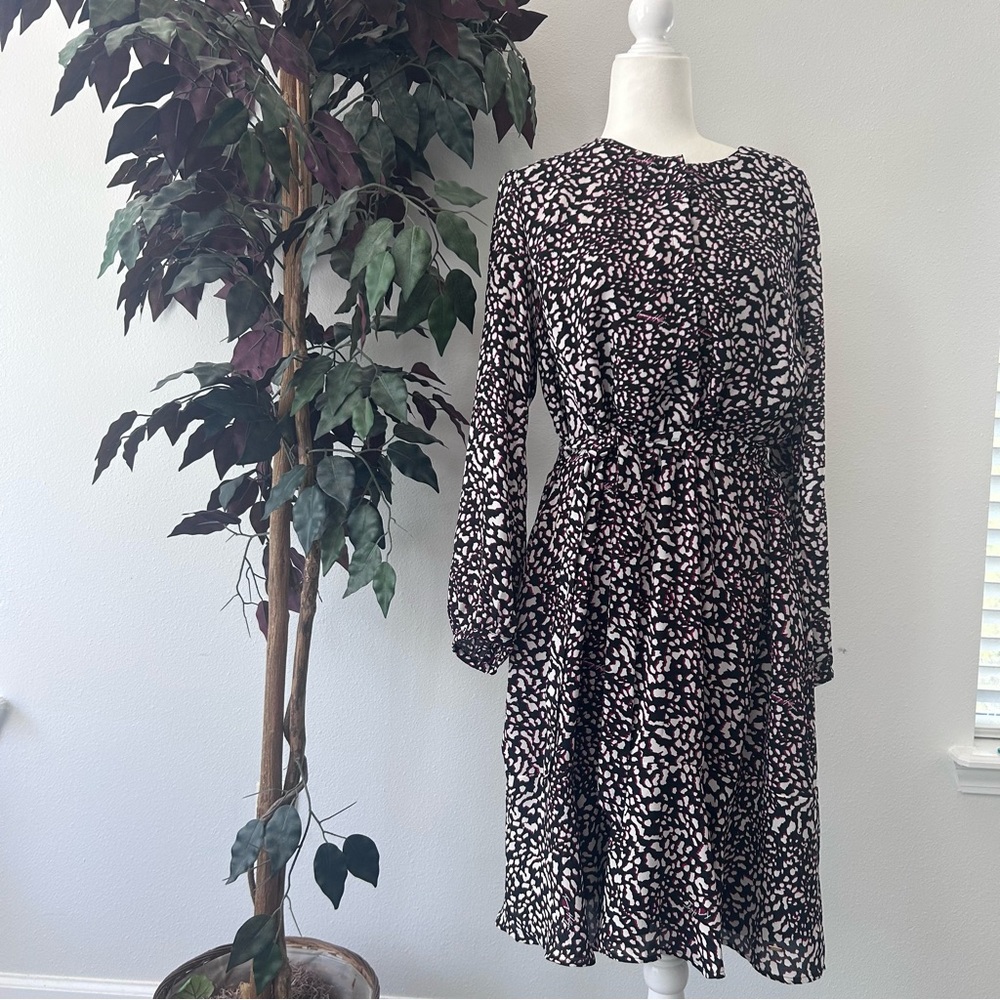 Tommy Hilfiger Elegant Black and White Patterned Dress size L
#135
